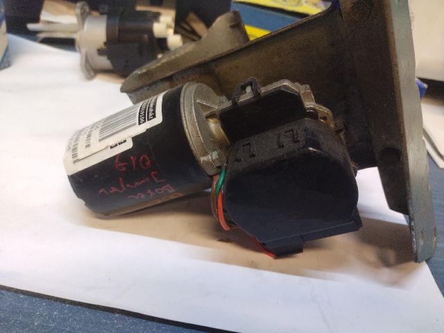 bontott FIAT DUCATO Első Ablaktörlő Motor