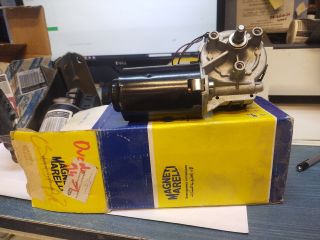 bontott FIAT DUCATO Első Ablaktörlő Motor