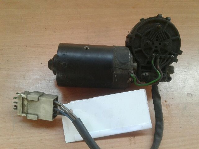 bontott FIAT DUCATO Első Ablaktörlő Motor