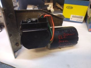 bontott FIAT DUCATO Első Ablaktörlő Motor