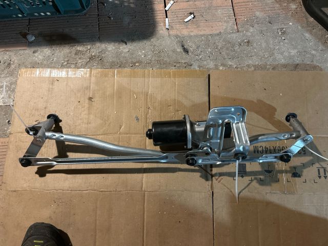 bontott FIAT DUCATO Első Ablaktörlő Szerkezet Motorral