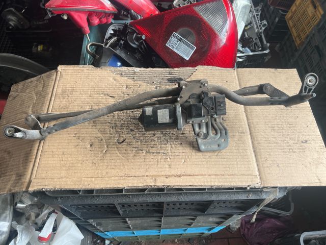 bontott FIAT DUCATO Első Ablaktörlő Szerkezet Motorral