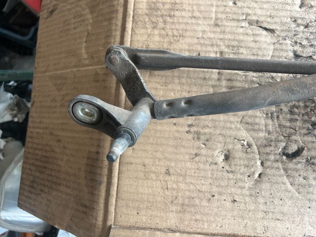 bontott FIAT DUCATO Első Ablaktörlő Szerkezet Motorral