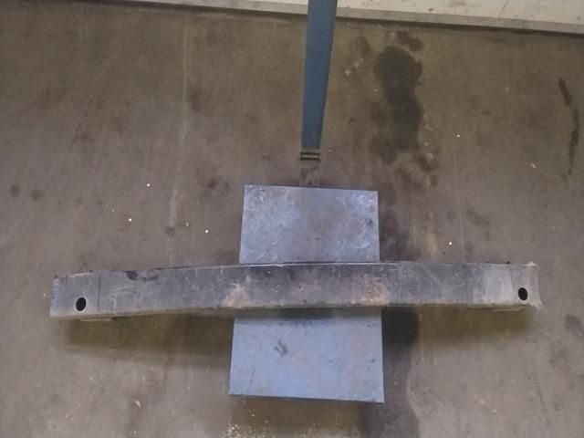 bontott FIAT DUCATO Első Lökhárító Merevítő (Fém)