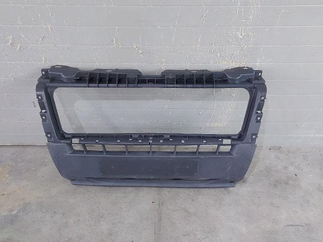 bontott FIAT DUCATO Első Lökhárító (Üresen)