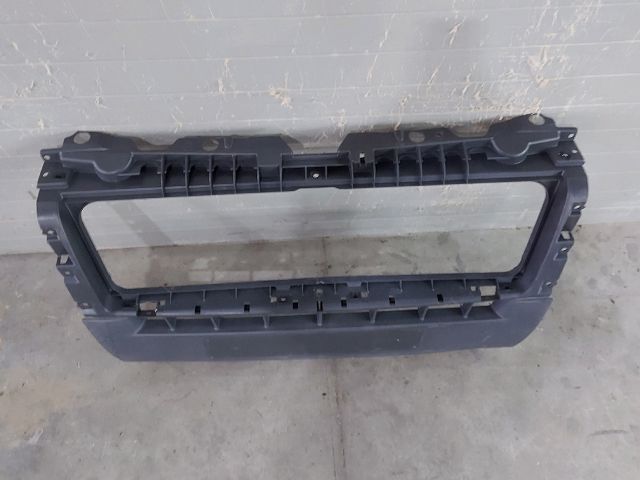 bontott FIAT DUCATO Első Lökhárító (Üresen)