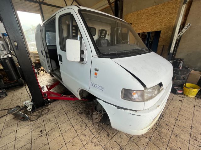 bontott FIAT DUCATO Első Szélvédő