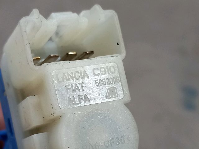 bontott FIAT DUCATO Fék Pedál Kapcsoló