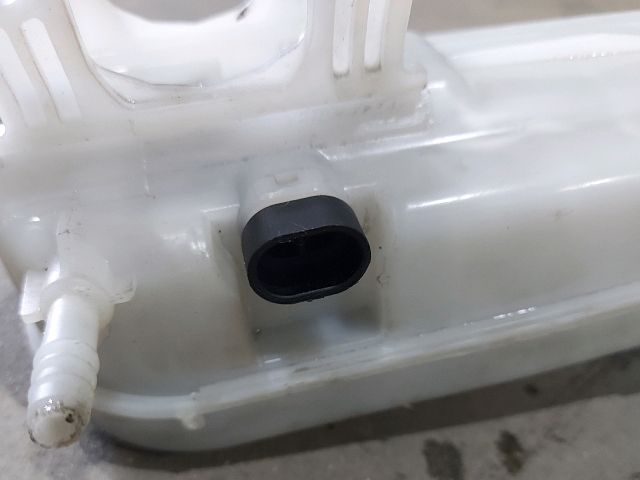 bontott FIAT DUCATO Fékfolyadék Tartály