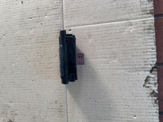 bontott FIAT DUCATO Fényszórómagasság Állító Kapcsoló