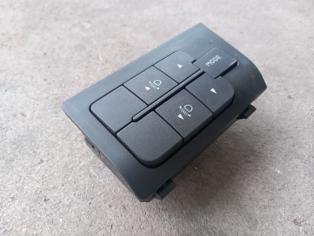 bontott FIAT DUCATO Fényszórómagasság Állító Kapcsoló