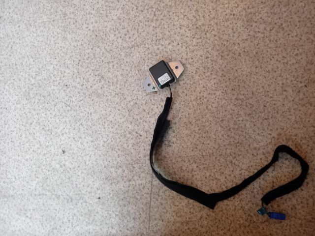 bontott FIAT DUCATO GPS Antenna