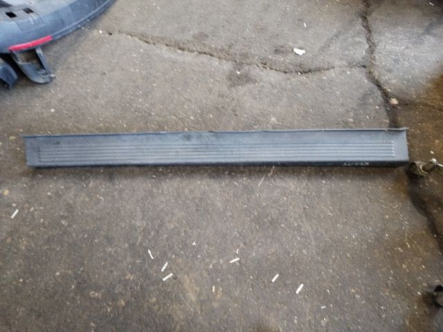 bontott FIAT DUCATO Hátsó középső Lökhárító