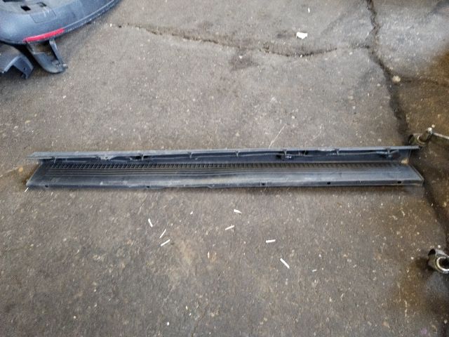 bontott FIAT DUCATO Hátsó középső Lökhárító