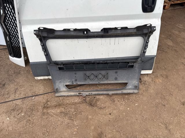 bontott FIAT DUCATO Hűtőrács