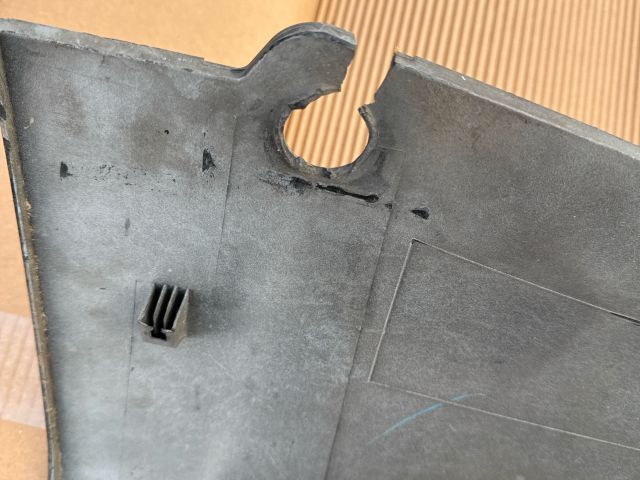 bontott FIAT DUCATO Hűtőrács