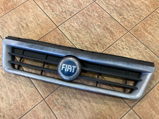 bontott FIAT DUCATO Hűtőrács