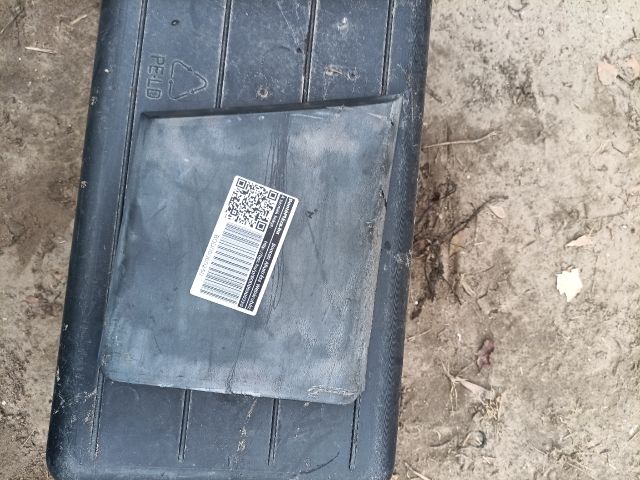 bontott FIAT DUCATO Jobb B Oszlop Díszléc