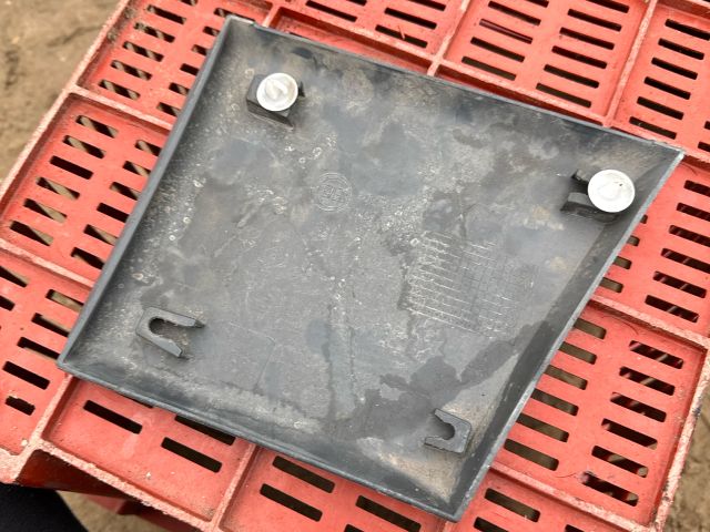 bontott FIAT DUCATO Jobb B Oszlop Díszléc