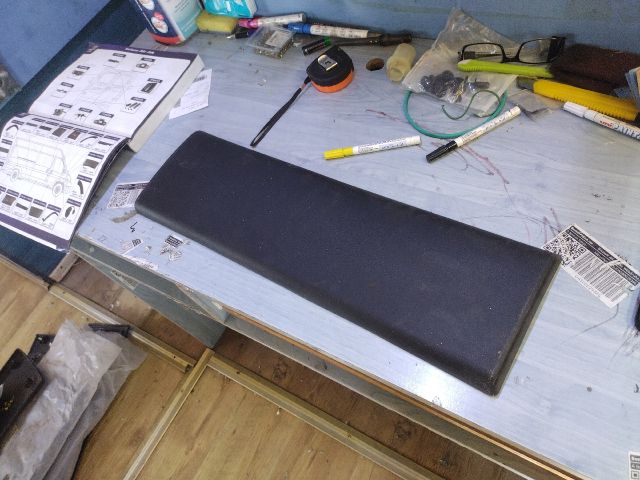 bontott FIAT DUCATO Jobb B Oszlop Díszléc