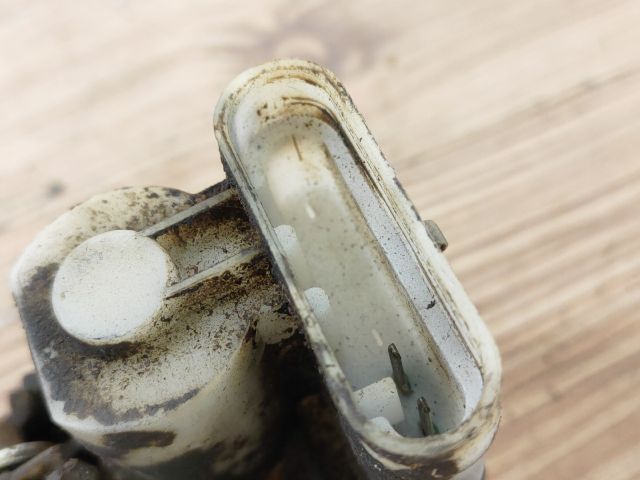 bontott FIAT DUCATO Jobb Csomagtérajtó Zárszerkezet