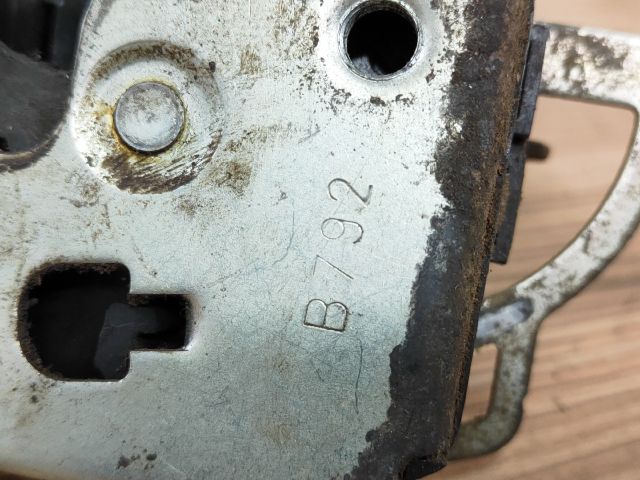 bontott FIAT DUCATO Jobb Csomagtérajtó Zárszerkezet