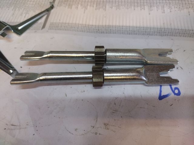 bontott FIAT DUCATO Jobb Dobfék Utánállító