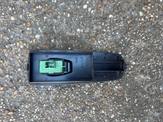 bontott FIAT DUCATO Jobb első Ablakemelő Kapcsoló