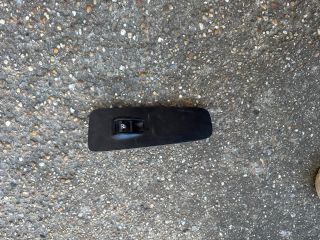 bontott FIAT DUCATO Jobb első Ablakemelő Kapcsoló