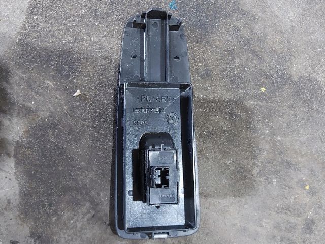 bontott FIAT DUCATO Jobb első Ablakemelő Kapcsoló