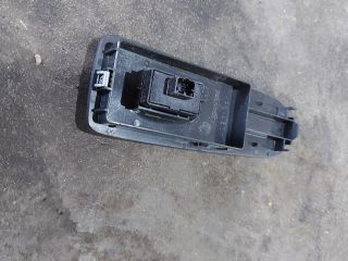 bontott FIAT DUCATO Jobb első Ablakemelő Kapcsoló