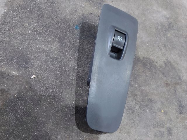 bontott FIAT DUCATO Jobb első Ablakemelő Kapcsoló