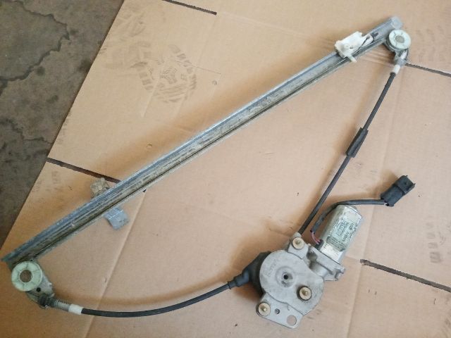 bontott FIAT DUCATO Jobb első Ablakemelő Szerkezet (Elektromos)