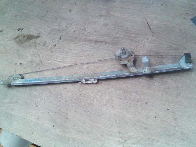 bontott FIAT DUCATO Jobb első Ablakemelő Szerkezet (Mechanikus)