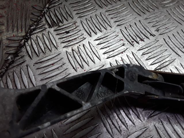 bontott FIAT DUCATO Jobb első Ablaktörlő Kar