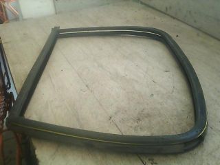 bontott FIAT DUCATO Jobb első Ablakvezető Gumi