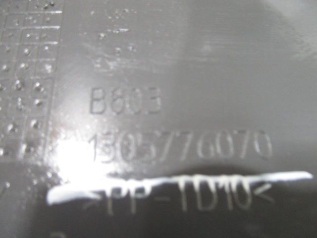 bontott FIAT DUCATO Jobb első Ajtó Díszléc