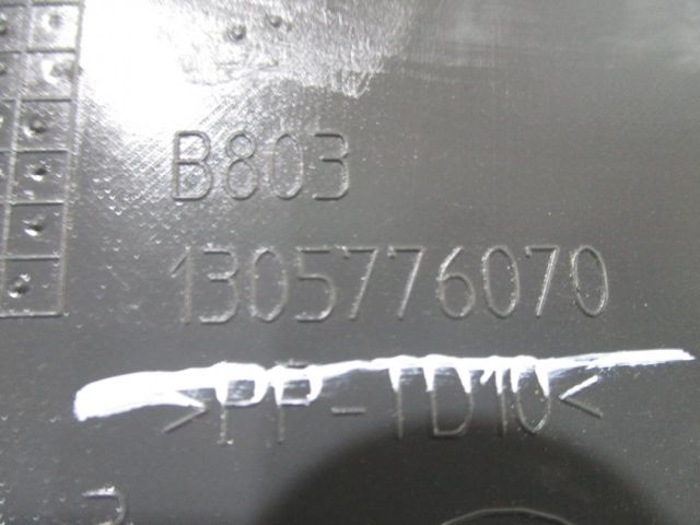 bontott FIAT DUCATO Jobb első Ajtó Díszléc