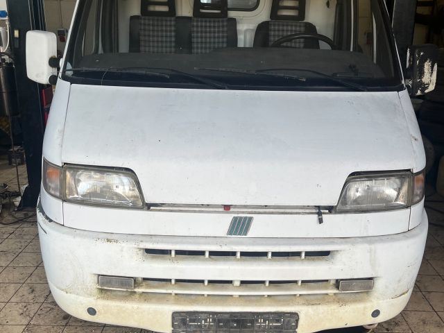 bontott FIAT DUCATO Jobb első Ajtó (Részeivel)