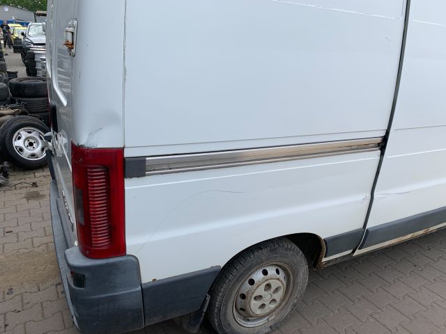 bontott FIAT DUCATO Jobb első Ajtó (Üres lemez)