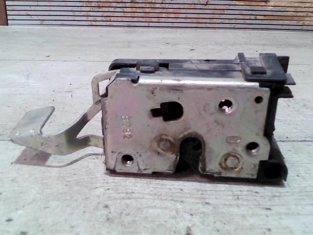 bontott FIAT DUCATO Jobb első Ajtózár