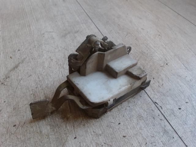 bontott FIAT DUCATO Jobb első Ajtózár