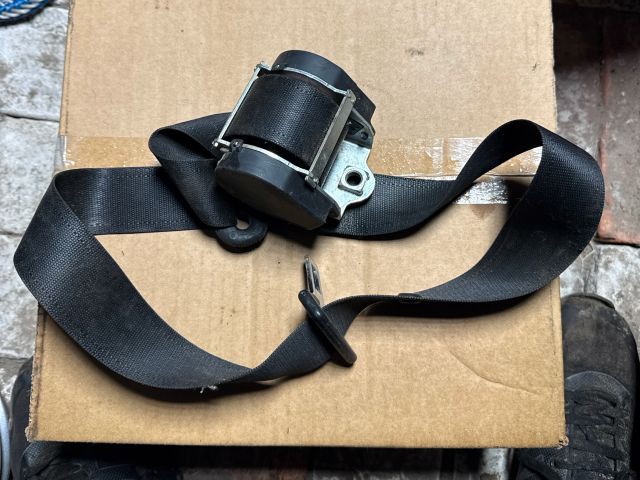 bontott FIAT DUCATO Jobb első Biztonsági Öv