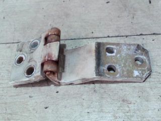 bontott FIAT DUCATO Jobb első Felső Zsanér