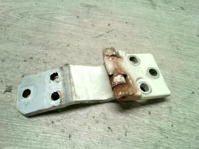 bontott FIAT DUCATO Jobb első Felső Zsanér