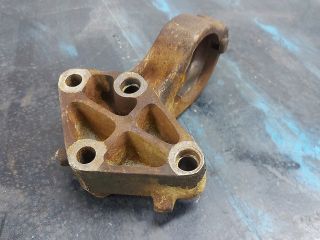 bontott FIAT DUCATO Jobb első Féltengely Tartó