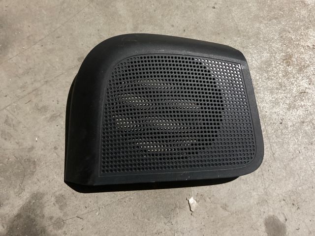 bontott FIAT DUCATO Jobb első Hangszóró Burkolat