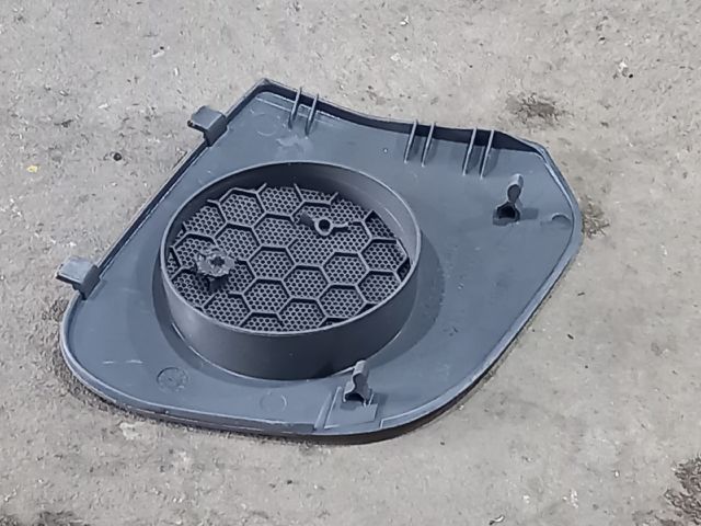 bontott FIAT DUCATO Jobb első Hangszóró Burkolat
