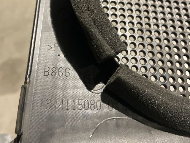 bontott FIAT DUCATO Jobb első Hangszóró Burkolat