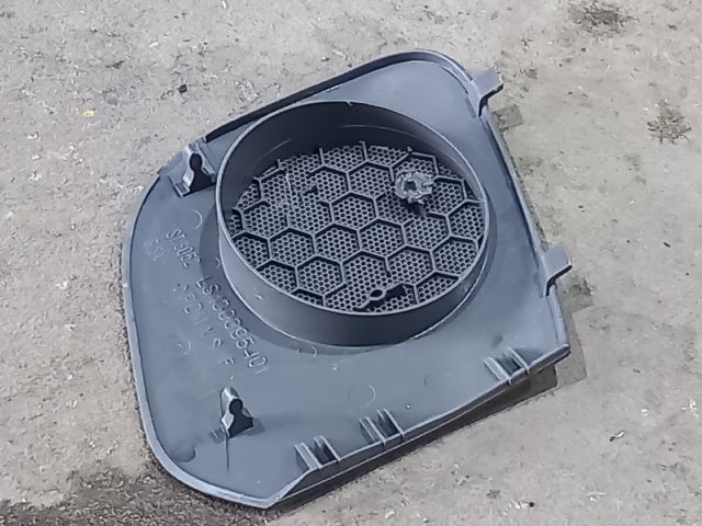 bontott FIAT DUCATO Jobb első Hangszóró Burkolat